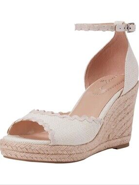 Bandolino Cream Scalloped Espadrille Wedge Sandals